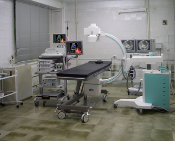 Комплекс для минимально-инвазивных вмешательств под контролем УЗИ, рентгеноскопии и эндоскопии